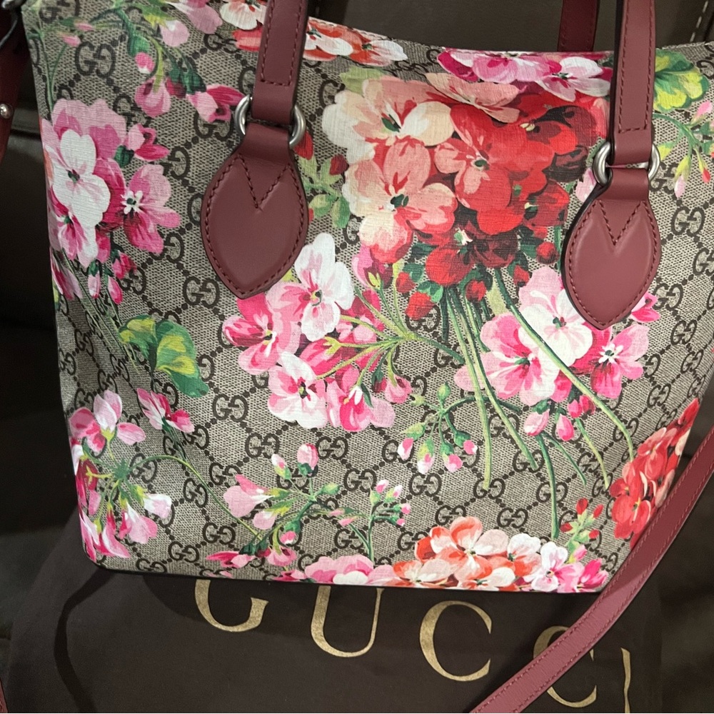 GUCCI - Picture 5 of 11